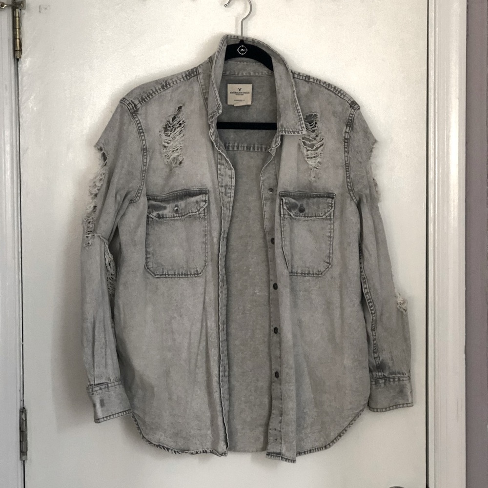 American Eagle VERY Oversized, distressed  Jean Button down top/jacket
